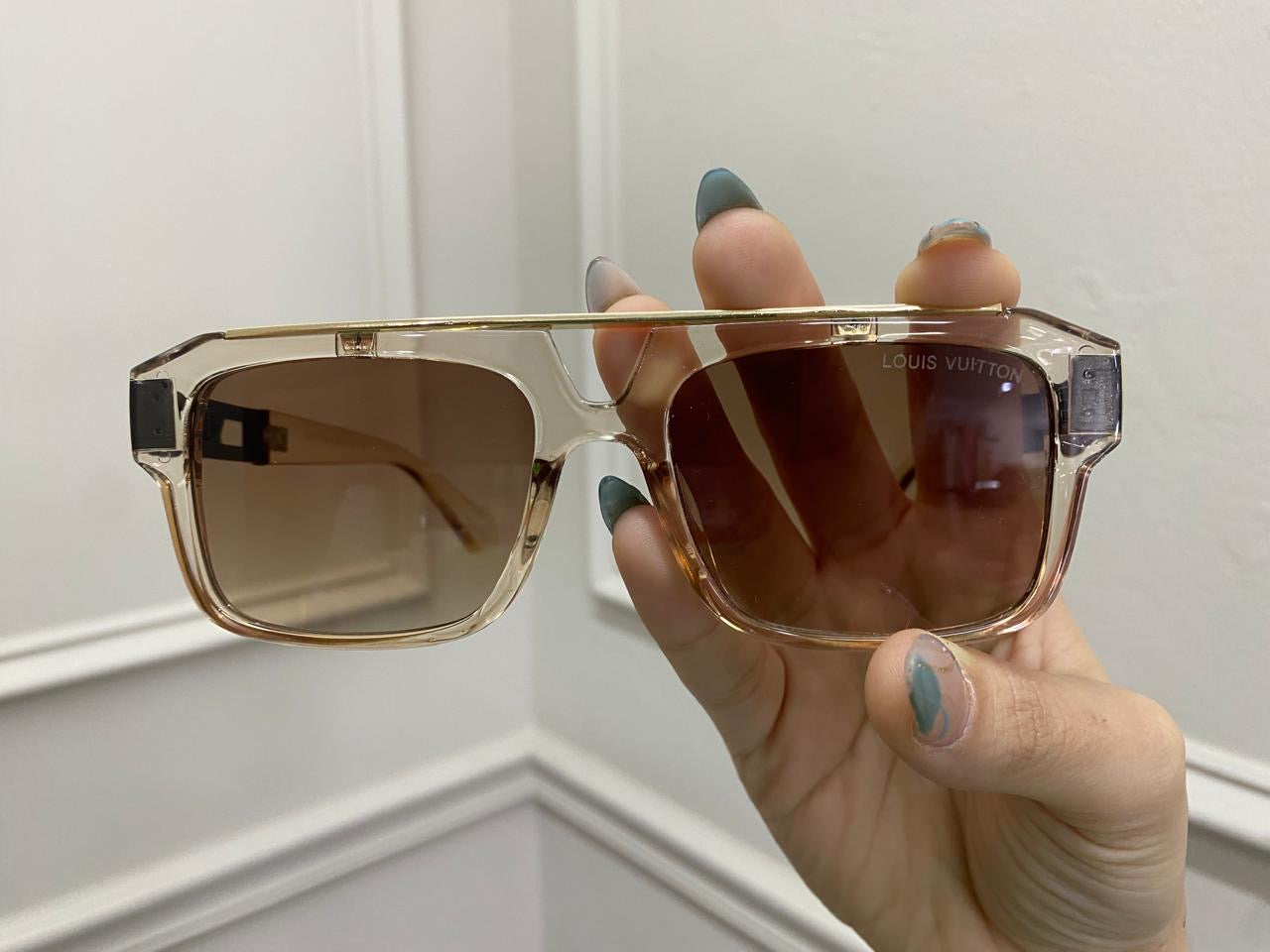 Lentes LV – Empire miel