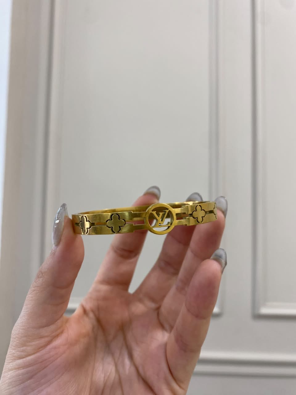 Brazalete - LV oro