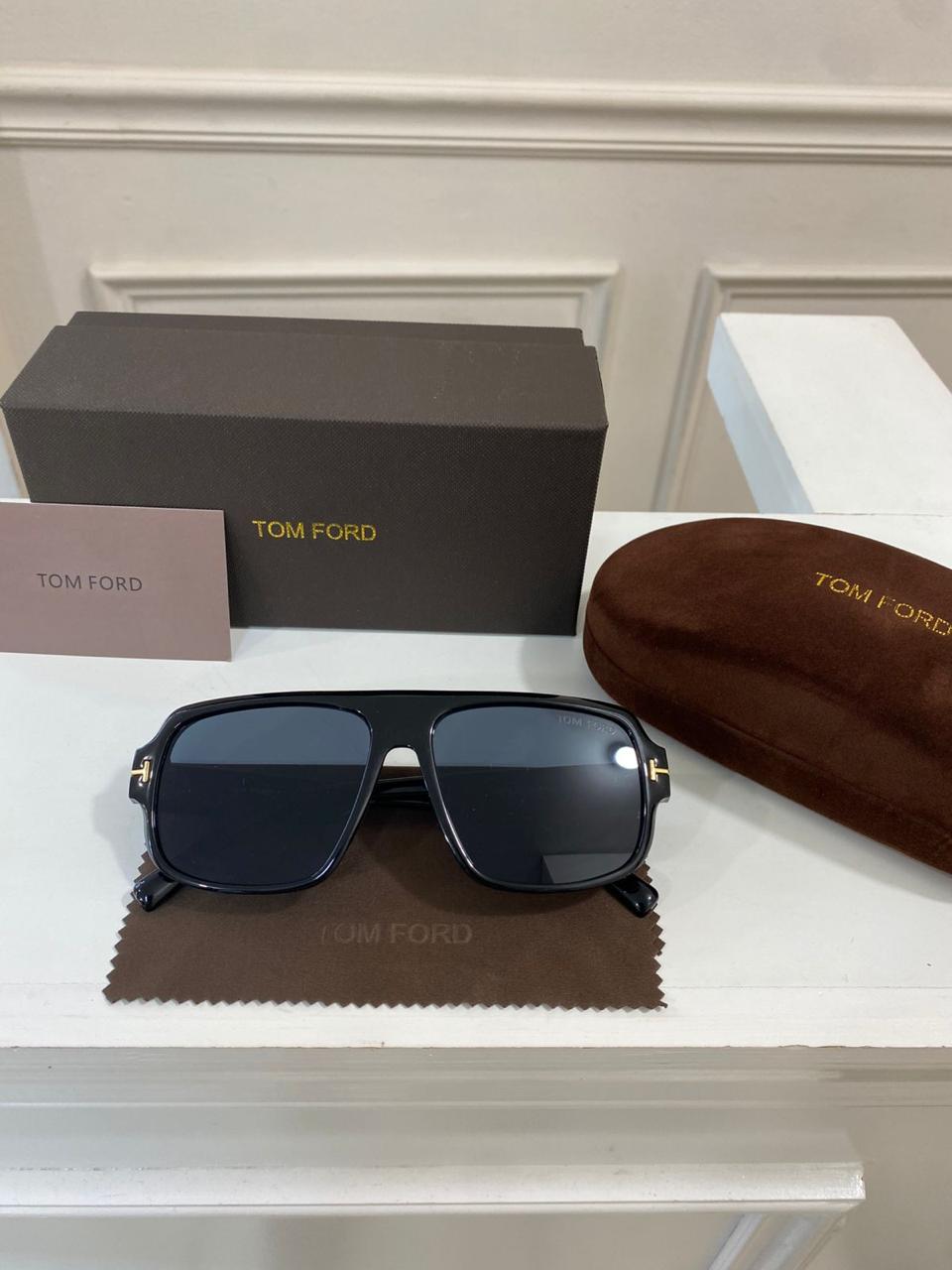 Lentes Tom Ford – Negros con Lente Negro