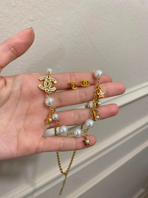 Set Chanel 2 piezas perlas