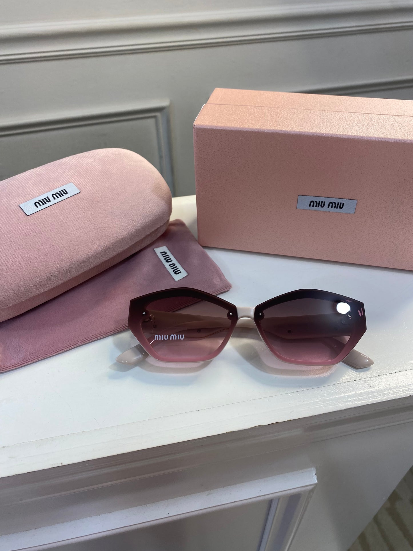 Lentes Miu Miu – Modelo Geometric Rosa