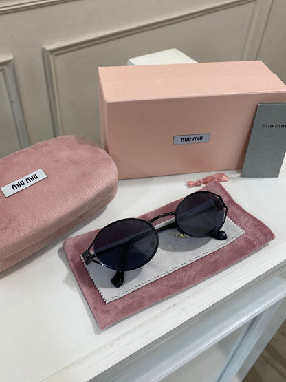 Lentes Miu Miu – Modelo negro mate