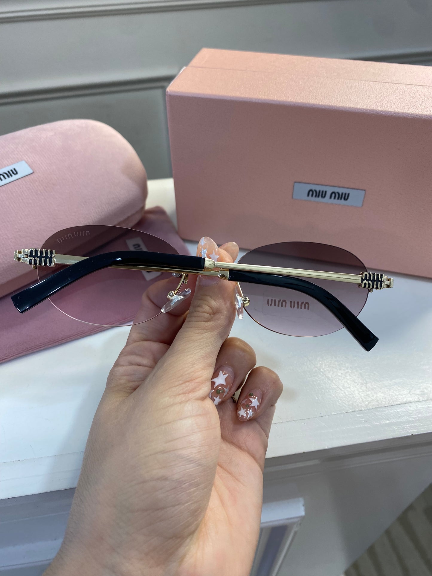 Lentes Miu Miu – Modelo redondo Rosado
