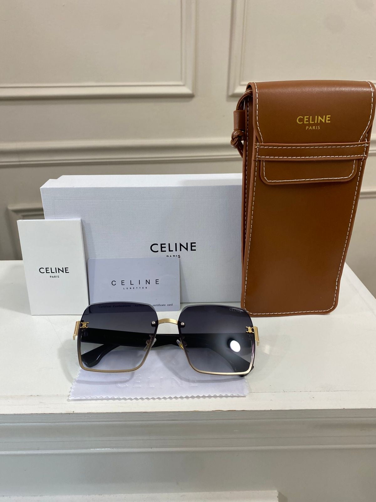 Lentes Celine – Modelo Cuadrado Dorado