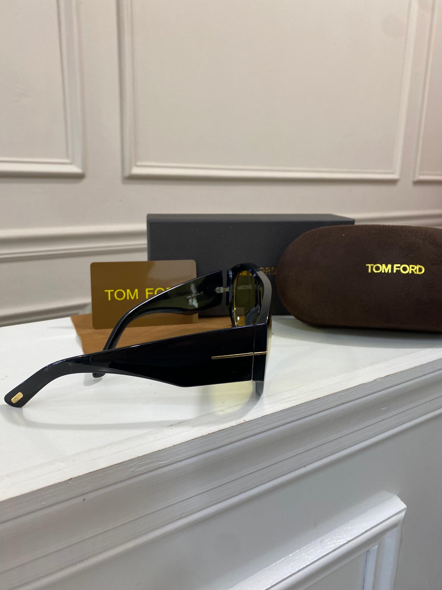 Lentes Tom Ford – Negro amarillo