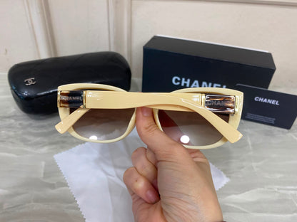 Lentes Chanel - 1116 hueso