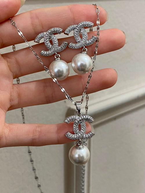 Set Chanel plata perla 2 piezas