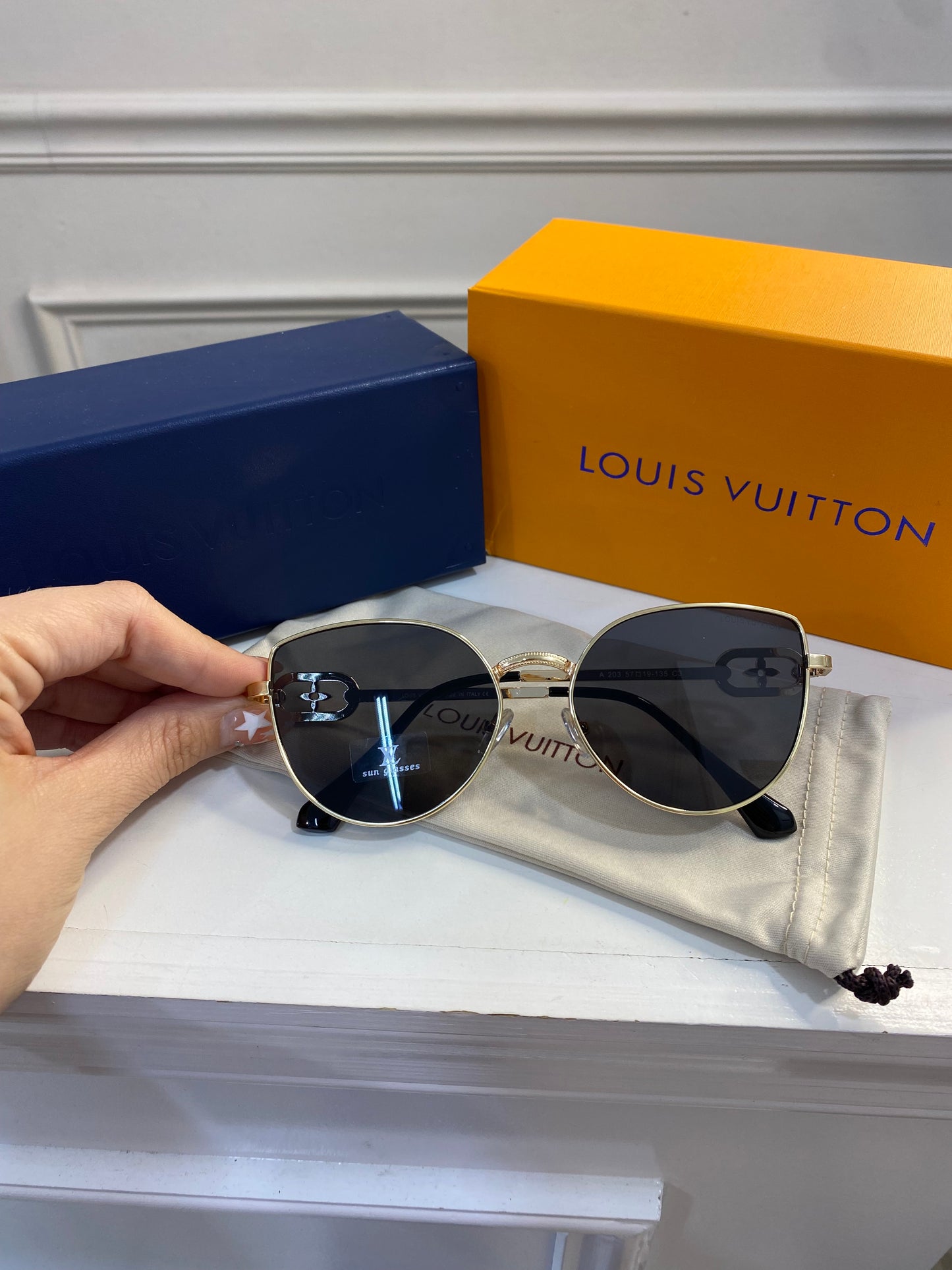 Lentes LV – Negro Oro