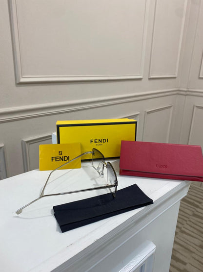 Lentes FENDI - Modelo cuadro gris