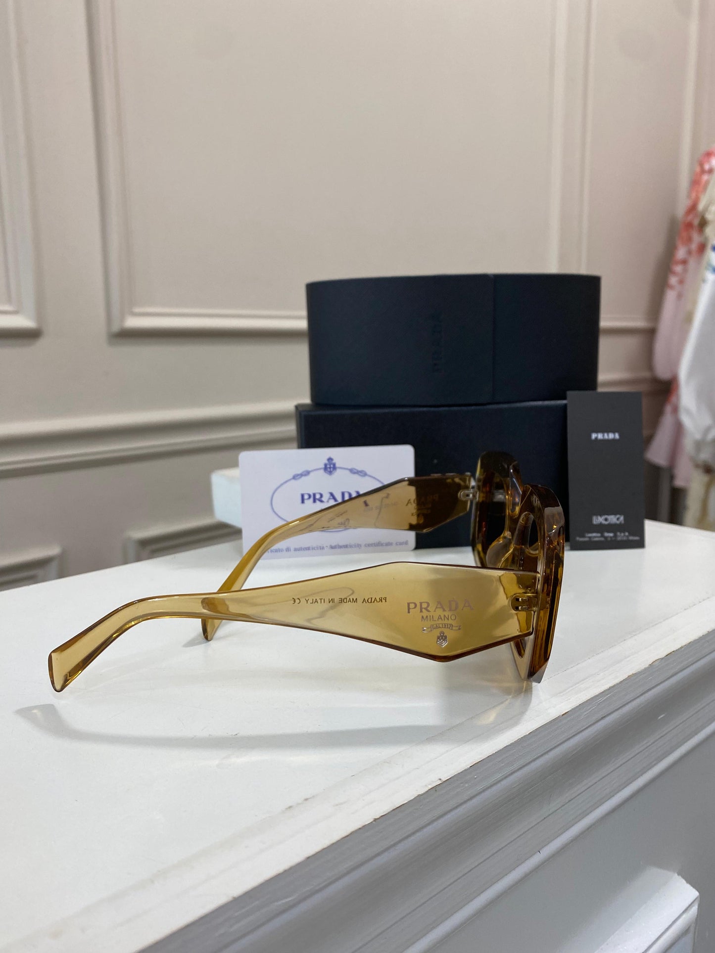 Lente Prada - Cuadrado Miel