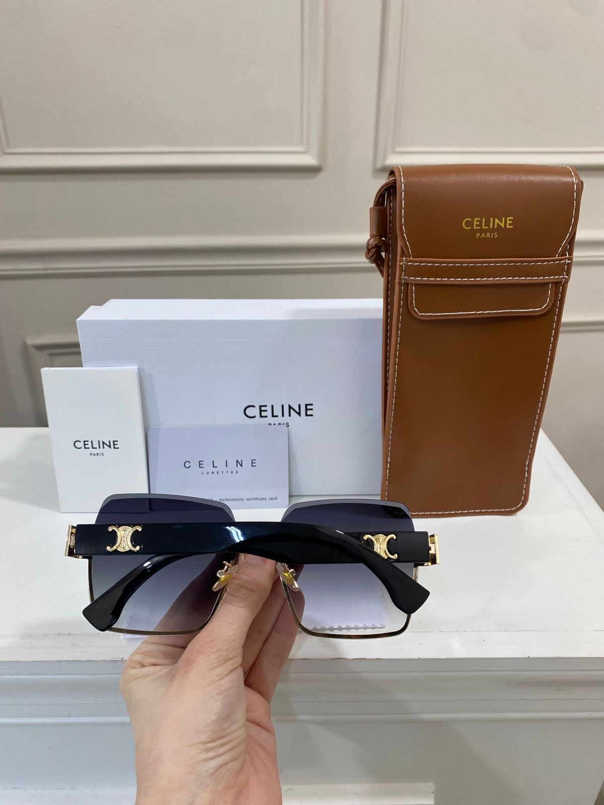 Lentes Celine – Modelo Cuadrado Dorado