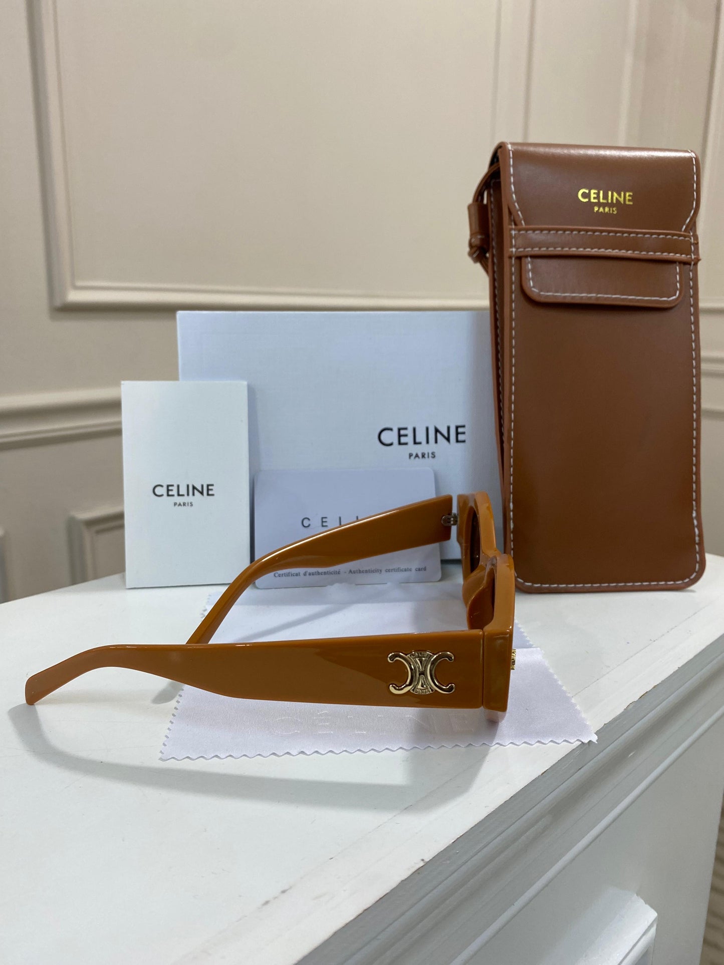 Lentes Celine – Modelo Carey Mostaza