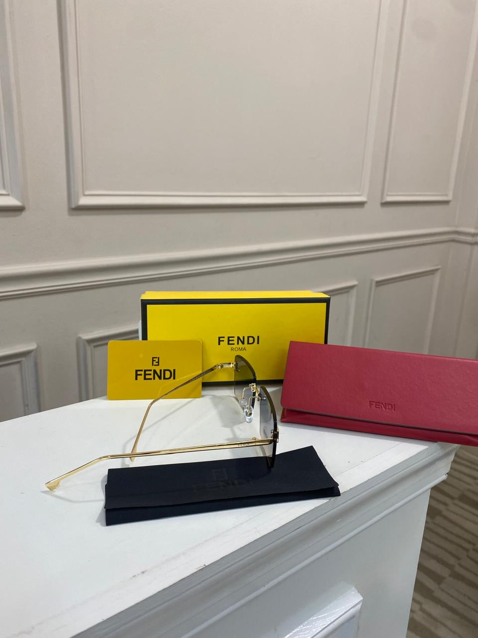 Lentes FENDI - Modelo cuadro azul