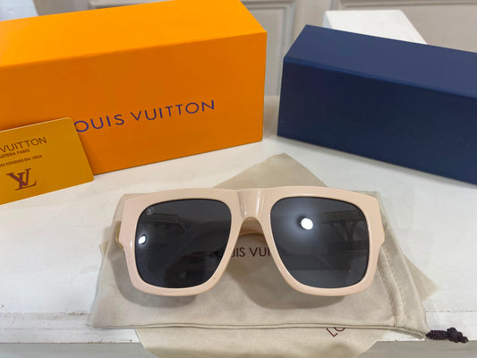Lentes LV – Louis Recc nude