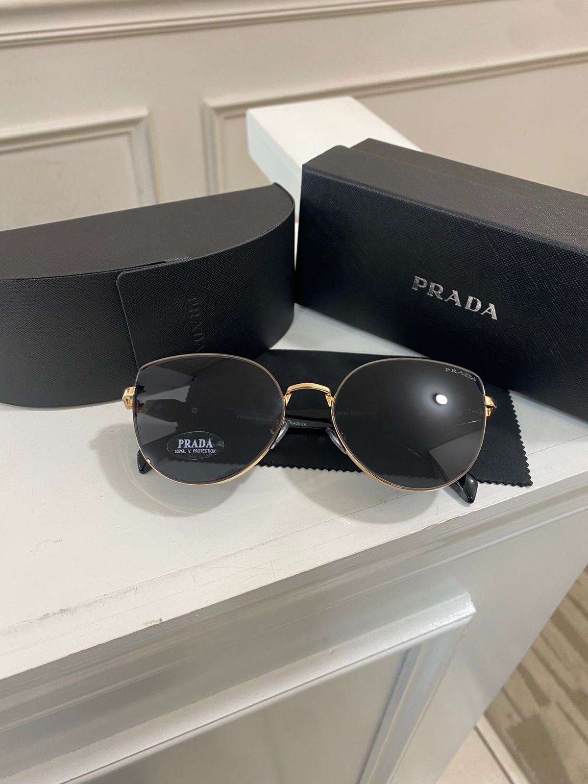 Lentes Prada – Modelo  Negro elegant