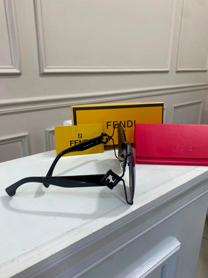 Lentes FENDI -  Gde negro