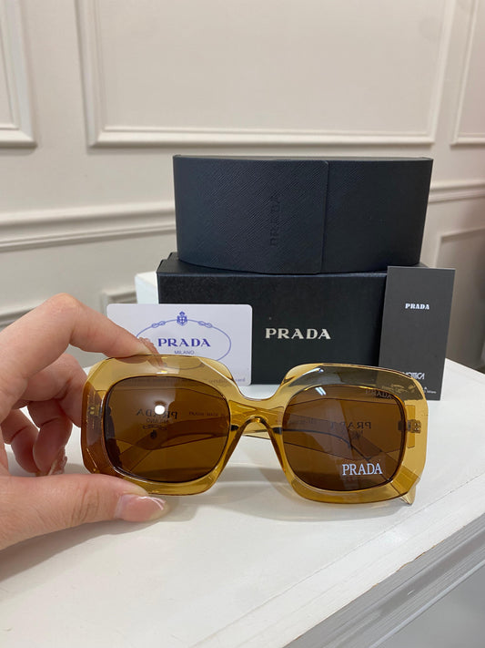 Lente Prada - Cuadrado Miel