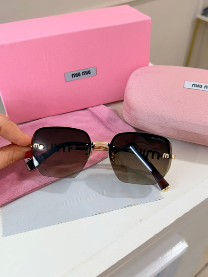 Lentes Miu Miu - Letras Cafe