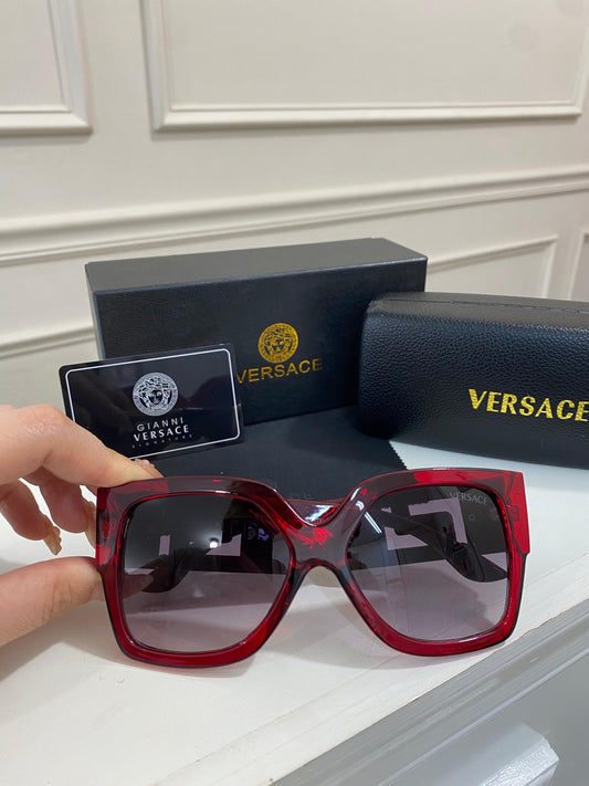 Lentes Versace –  Tinto chic