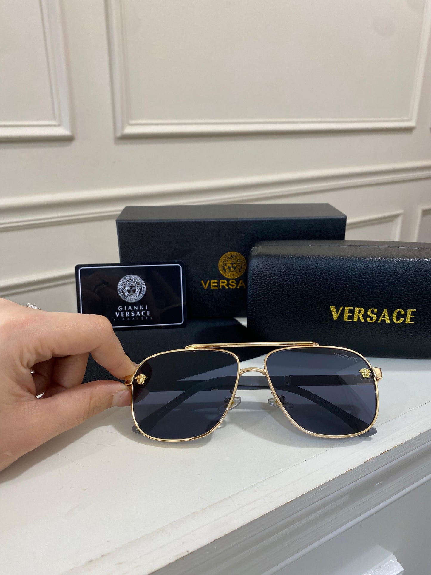 Lentes Versace – Negro oro