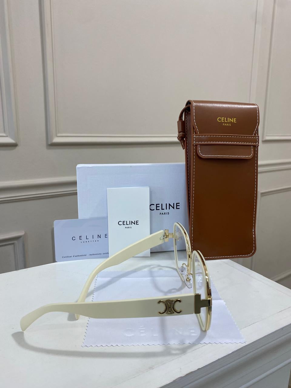 Lentes Celine – Luz azul beige