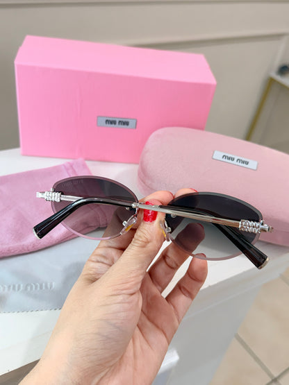 Lentes Miu Miu - MU A54S 5AK04O negro plata