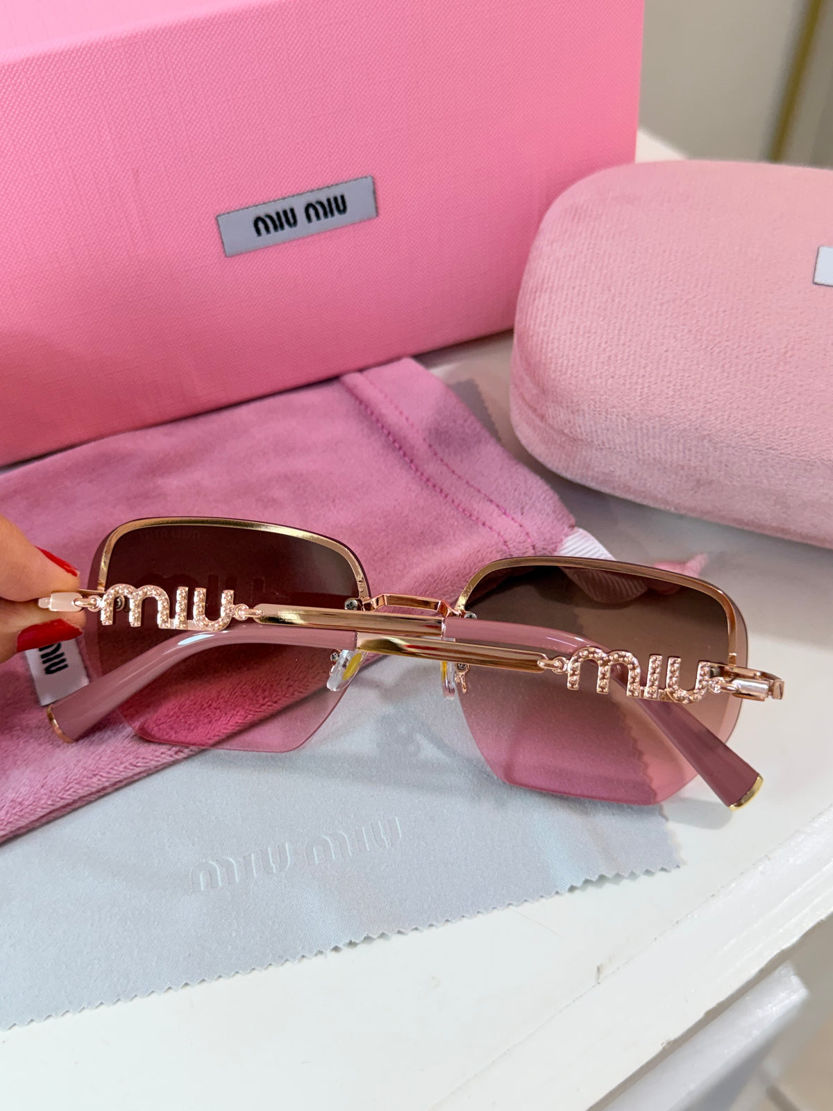 Lentes Miu Miu - Letras Rosa