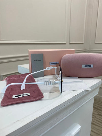 Lentes Miu Miu - Modelo trasparente piedras