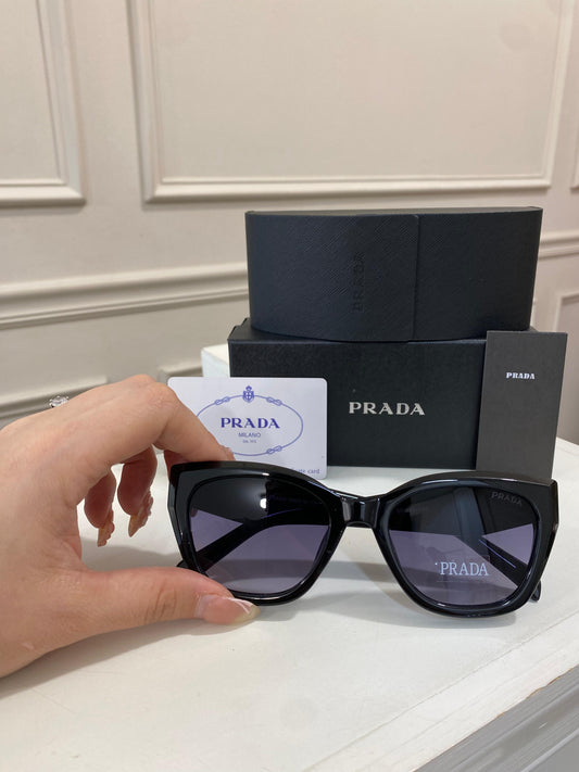 Lente Prada - Clasico negro blanco