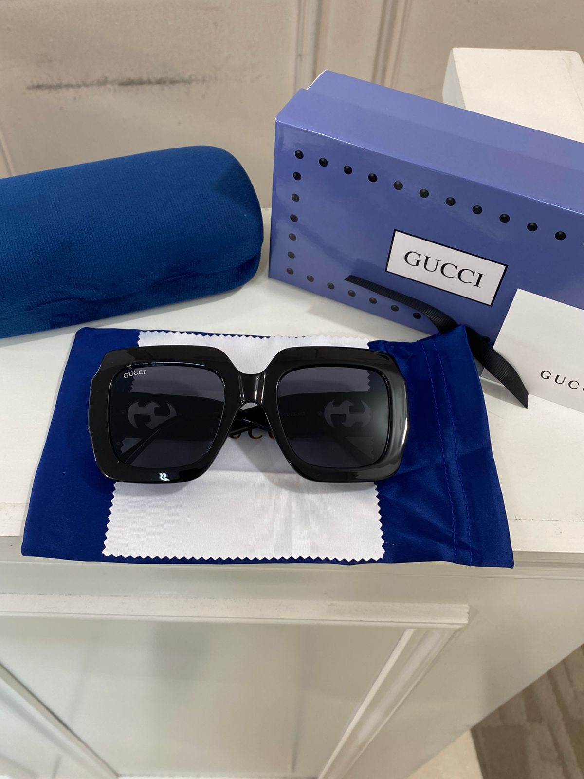 Lentes Gucci - Modelo classico negro