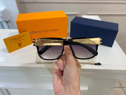 Lentes LV – Louis 1426