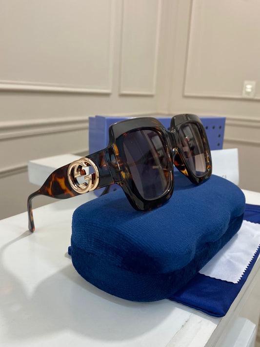 Lentes Gucci - Modelo classico carey