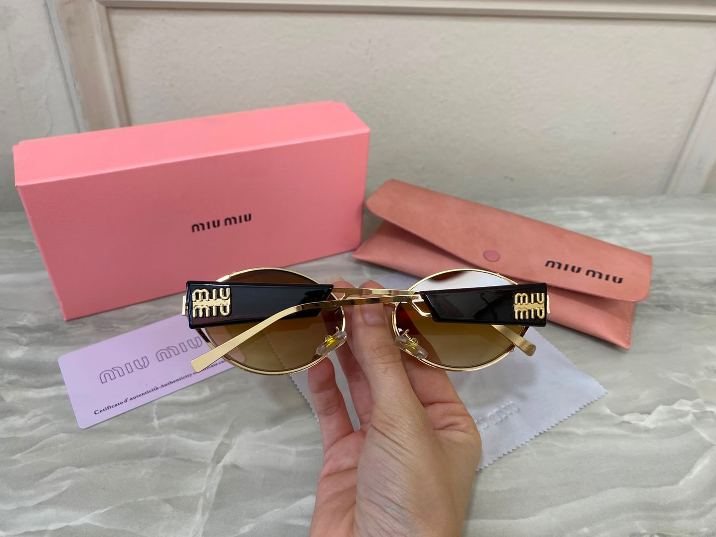 Lentes Miu Miu - Miu Miu Golden Glow
