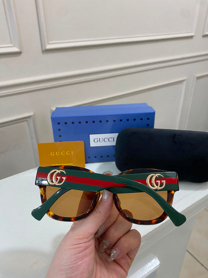 Lentes Gucci - Carey verde