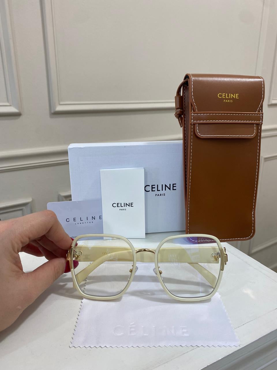 Lentes Celine – Luz azul beige