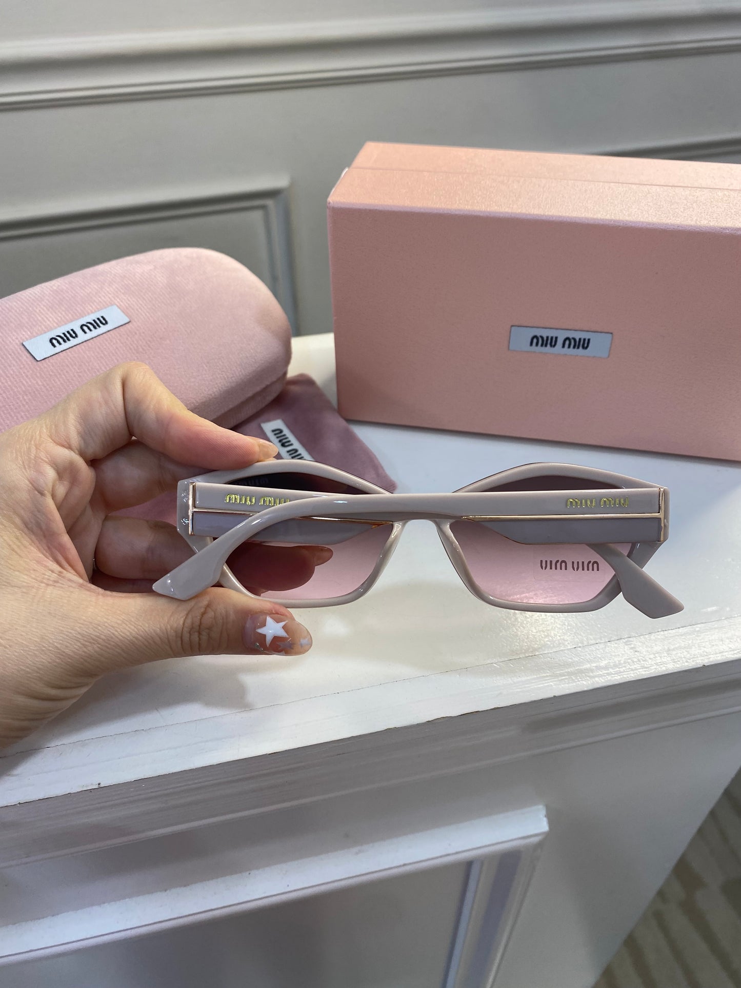 Lentes Miu Miu – Modelo Geometric Rosa
