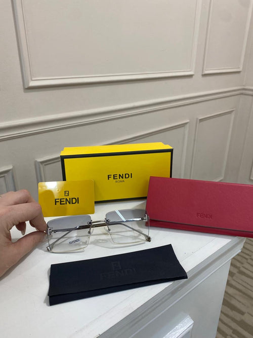 Lentes FENDI - Modelo cuadro gris