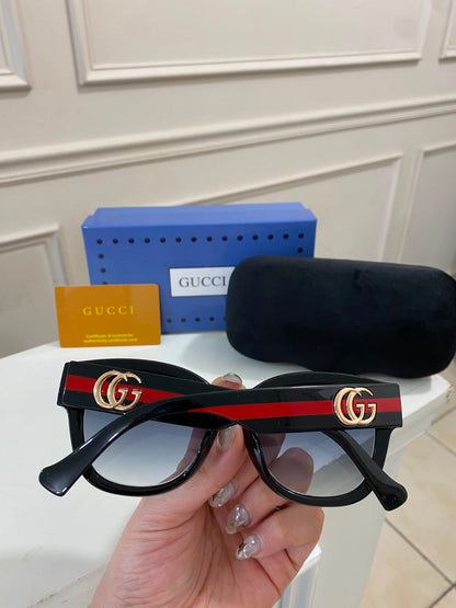 Lentes Gucci - Negro Rojo