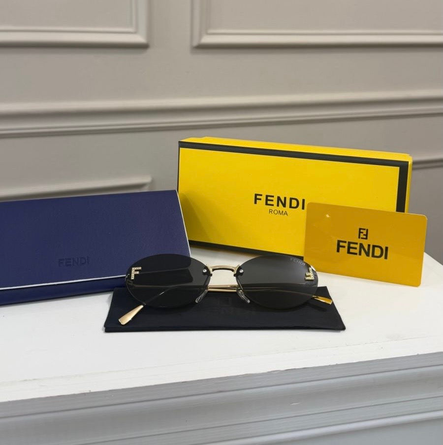 Lentes FENDI - Modelo ovalado