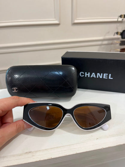Lentes Chanel - Negro blanco mica cafe