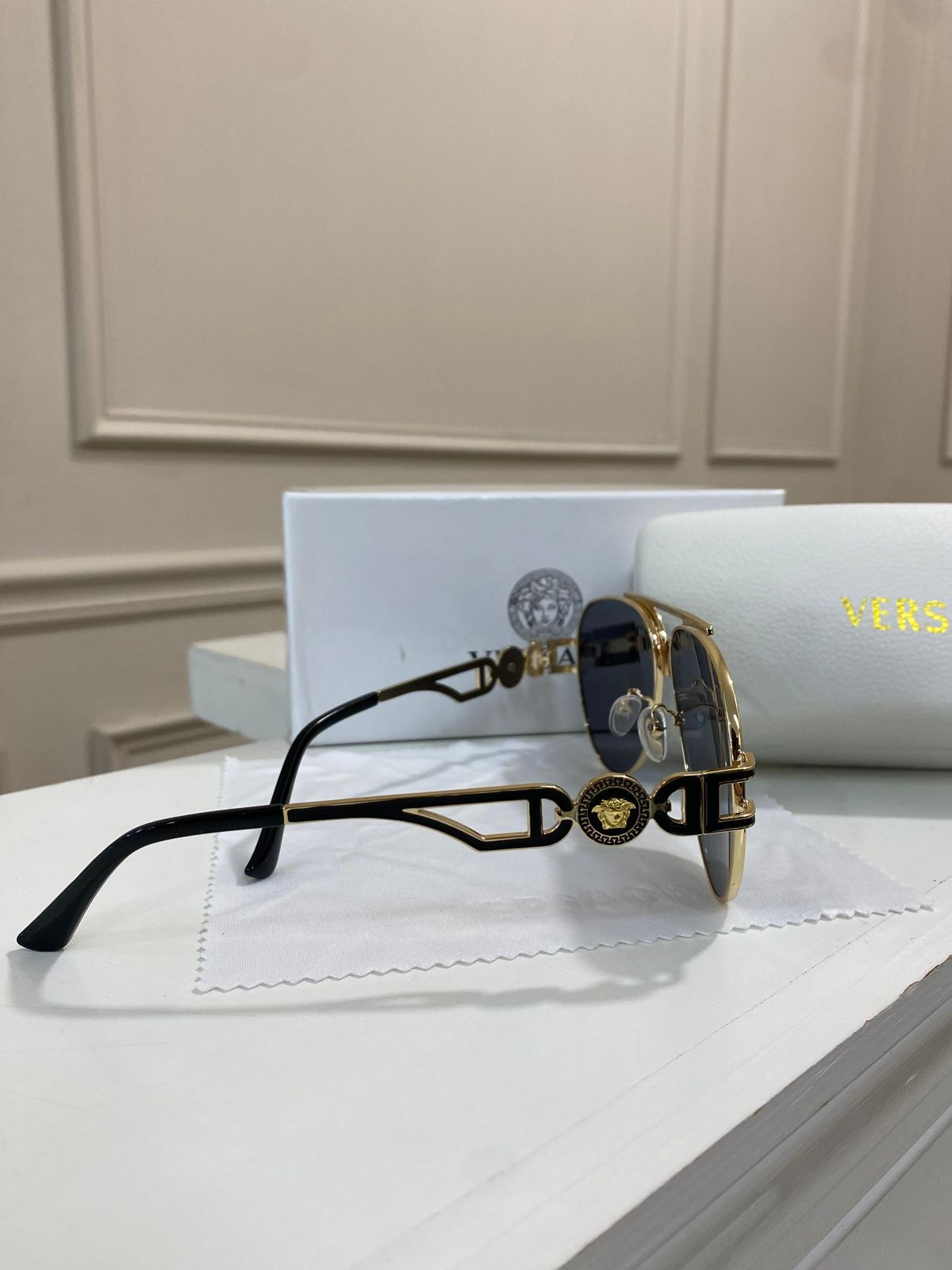 Lentes Versace – Aviator Medusa Negro
