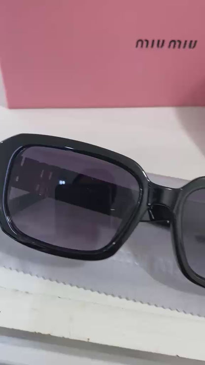 Lentes Miu Miu - Miu Miu 2426 negro